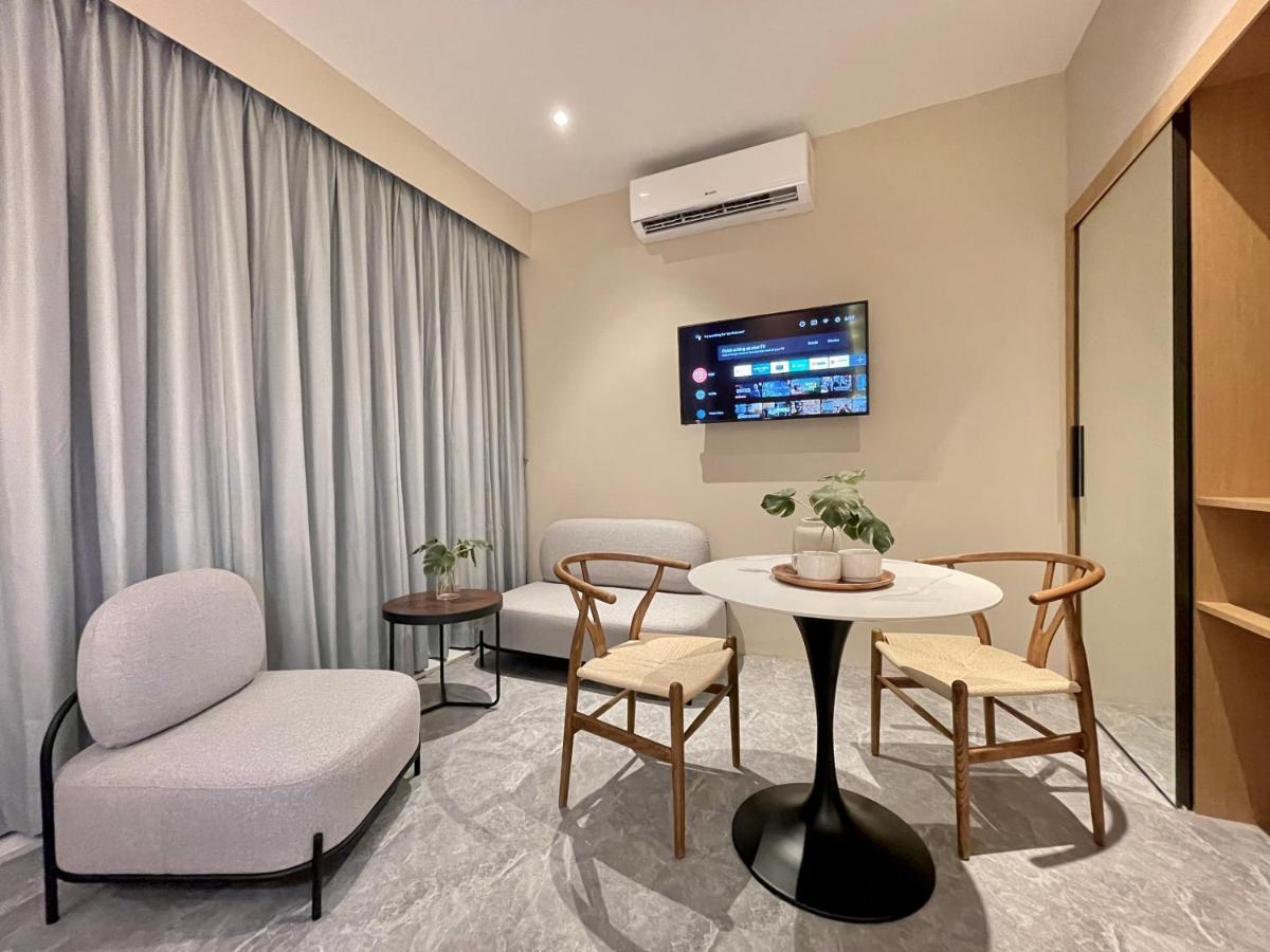 Harper Boutique At Sutera Avenue Hotel *